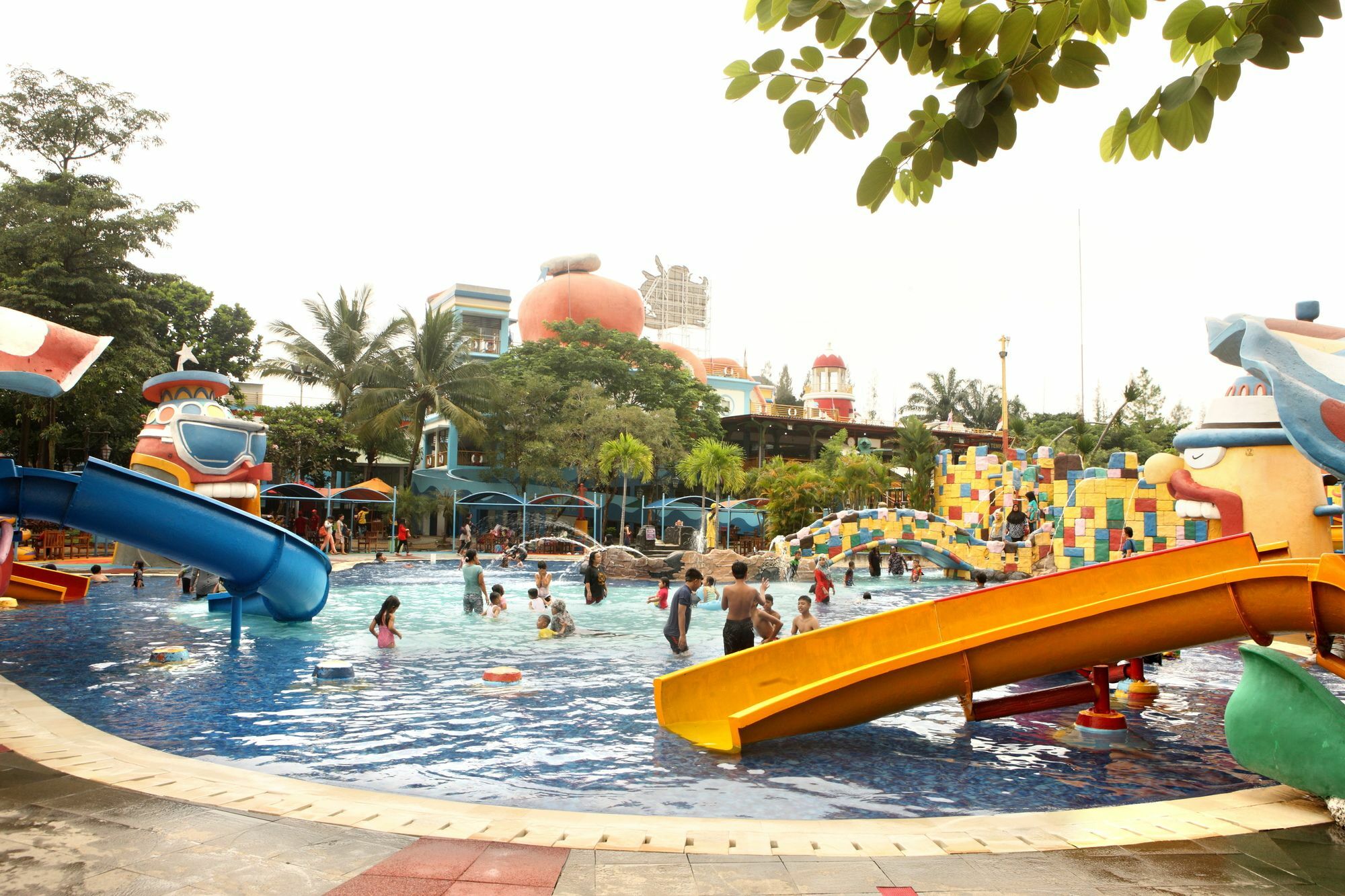 Amaris Hotel Serpong Tangerang Exterior foto